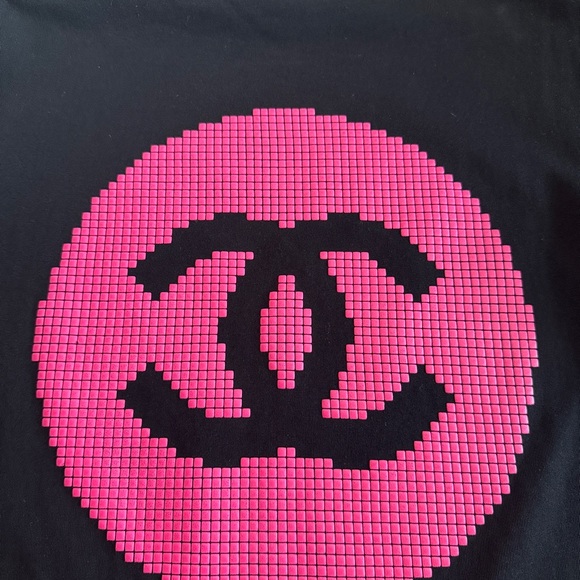 CHANEL CoCo Game Center T-Shirt 2017 Christmas Collection Size S - Picture 3 of 7